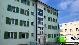 Algenmann Schweiz - Haus in Wil SG - Fassadenreinigung mit 5 Jahren Garantie